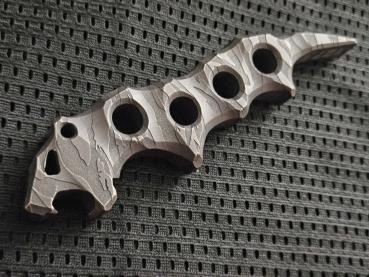 Maverics black tiger