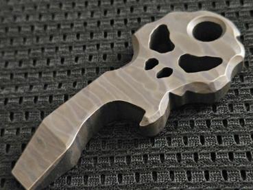Skull opener pro