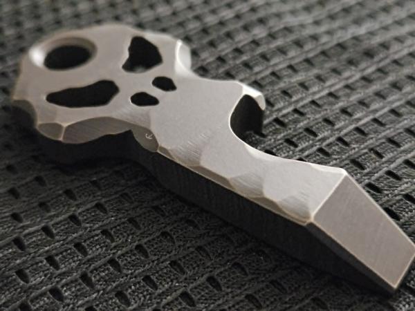 Skull opener pro