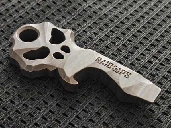 Skull opener pro