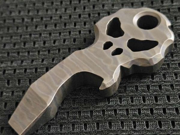 Skull opener pro